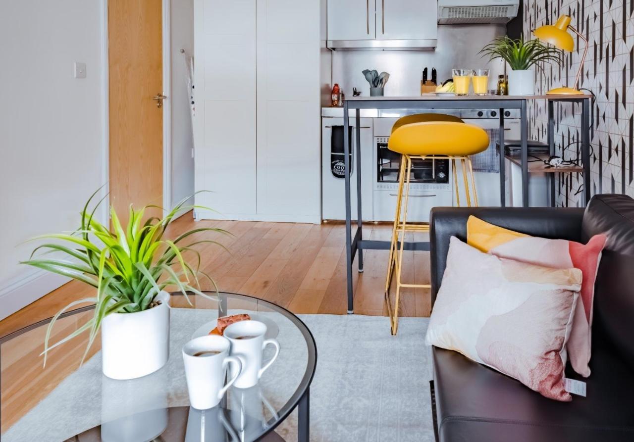 Classic Studio Apartment Cambridge  Extérieur photo